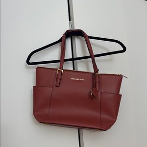 MICHAEL Michael Kors Red Tote with Structured Shape and Gold Accents